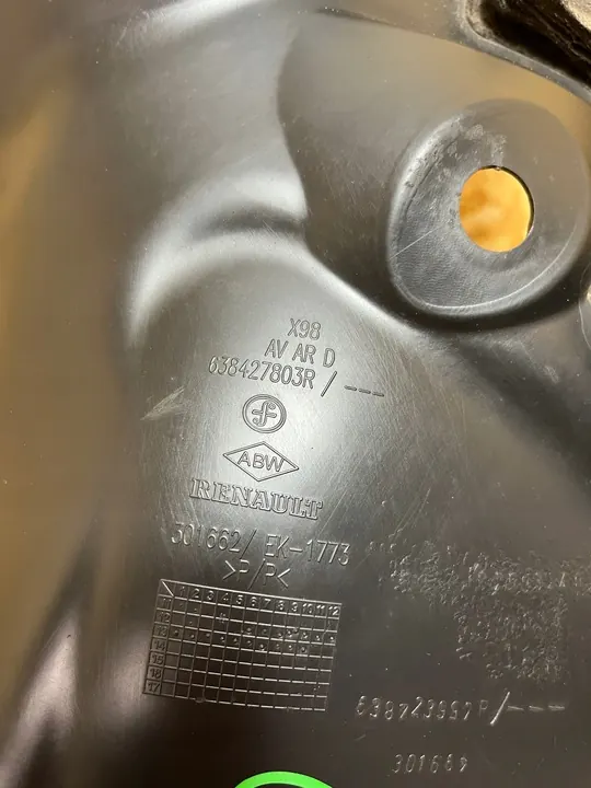 Complete Right Front Wheel Arch Renault Clio IV image 8