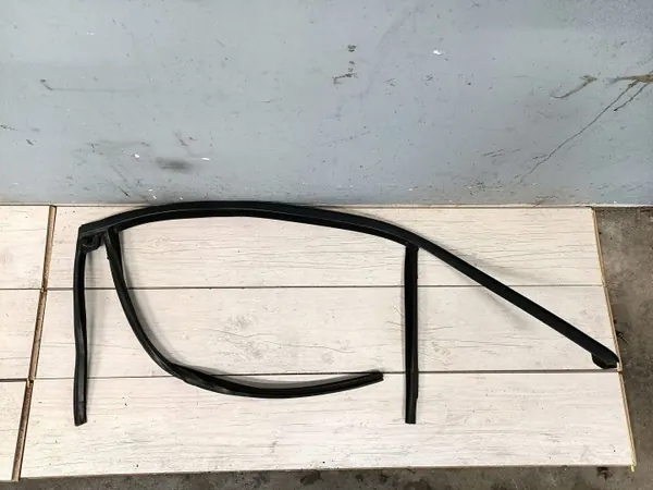 Achterruitlijst OEM FOMOCOC757000350 Lincoln image 2