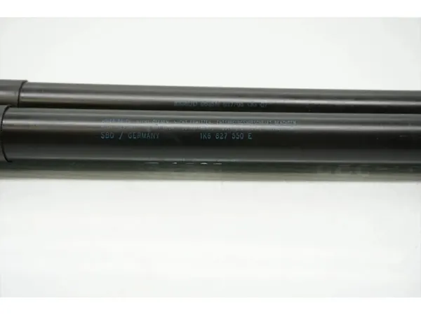 VW Golf Takaluukun Iskunvaimennin 2005 1K6827550E image 3