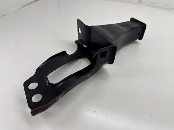 Volvo S60 etupuskurinvahvike OEM 31329799 image 6