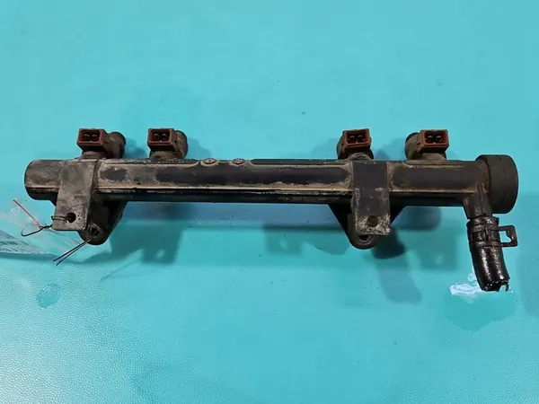 4X Iniettori Skoda Fabia I 1.4 MPI OEM 047906031 image 3