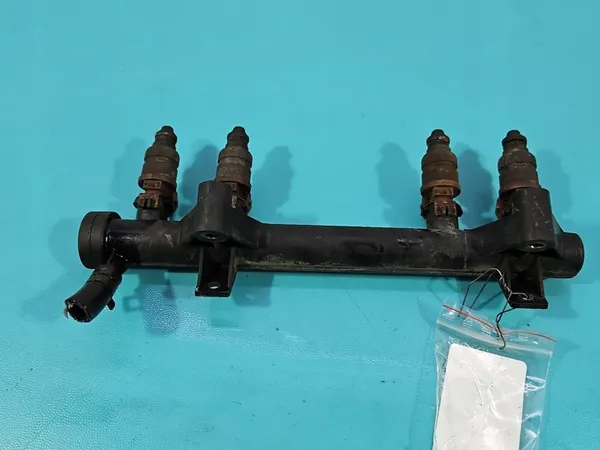 4X Iniettori Skoda Fabia I 1.4 MPI OEM 047906031 image 5