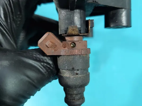 4X Iniettori Skoda Fabia I 1.4 MPI OEM 047906031 image 9