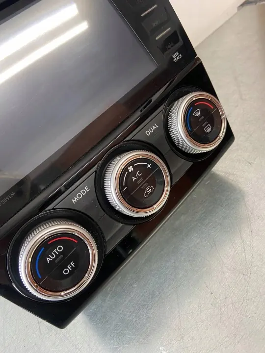 OEM 86431SG380 radion paneeli Subaru Forester IV:lle image 8