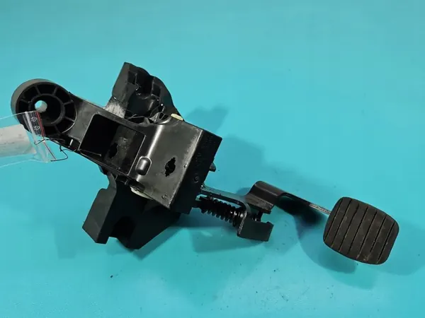 Pedalsats OEM 465405580R för Renault Trafic III image 2