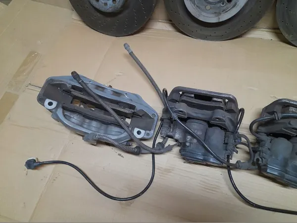 Remschijvenset OEM 250407 360mm Mercedes C63 AMG image 6