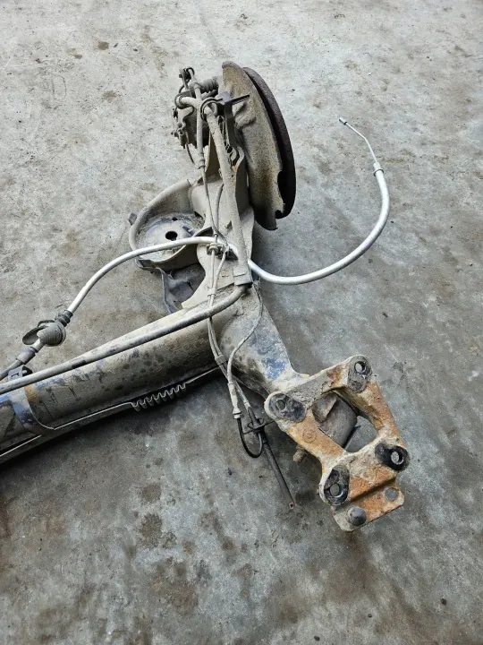 Citroen Berlingo Hinterachsträger OEM 5148T8 - Gebraucht image 4