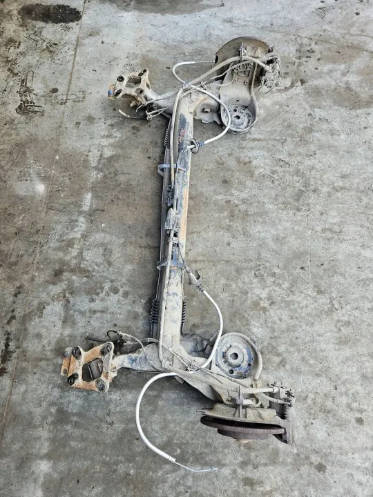 Citroen Berlingo Hinterachsträger OEM 5148T8 - Gebraucht image 7