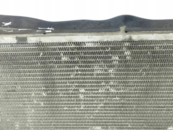 Renault Espace III Waterradiator OEM 070890330F image 4