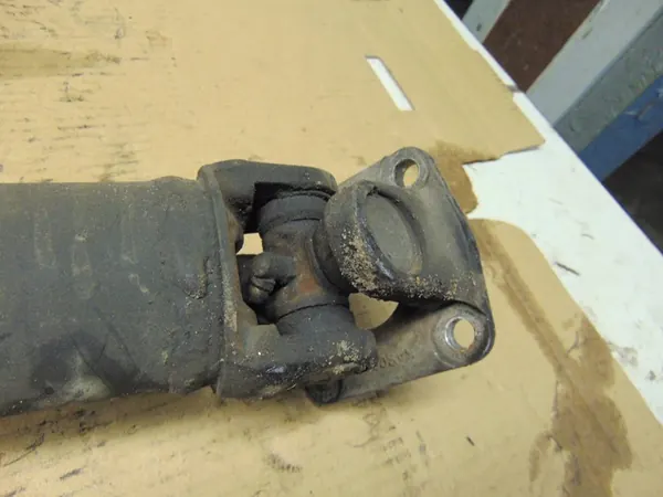 Drivaxel Kia Sorento I 2002 2.4 Bensin Manuell Europa image 4