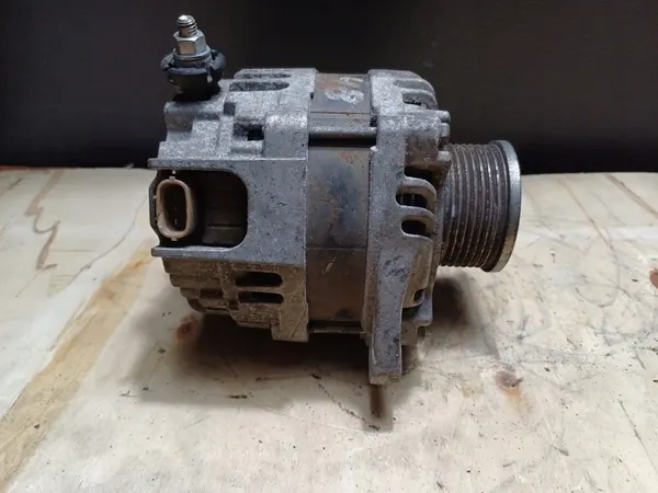 NISSAN NAVARA 2.5 DCI Vaihtovirtageneraattori 12V 150A image 3