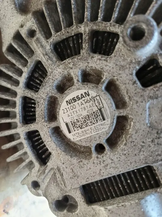 NISSAN NAVARA 2.5 DCI Vaihtovirtageneraattori 12V 150A image 5