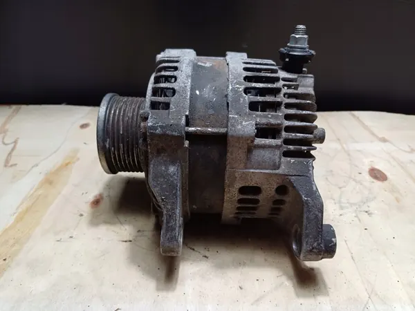 NISSAN NAVARA 2.5 DCI Vaihtovirtageneraattori 12V 150A image 6