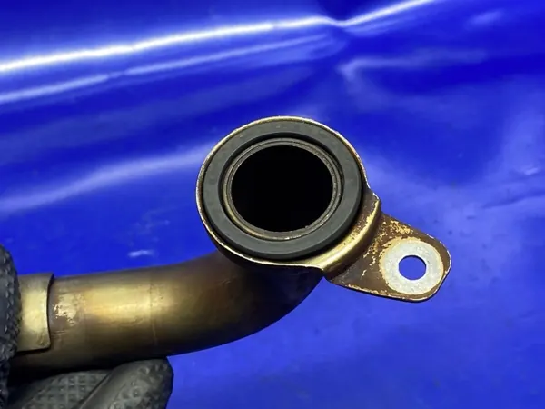 Fumée de pompe à huile OEM 10HMC 92067662 Opel Antara image 5
