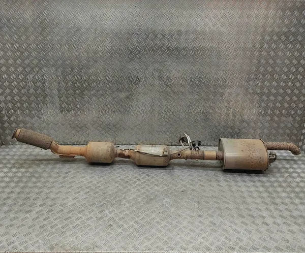 Catalyseur OEM 7LA253211 pour VW Transporter T6 image 2