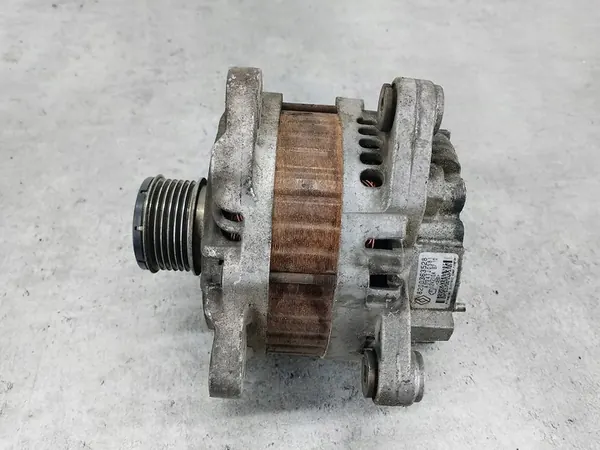 Vaihtovirtageneraattori Renault Laguna III 1.5 DCI OEM 8200363528 image 3