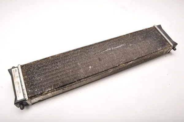 Porsche 911 (996) Waterkoeler 99610603751 image 5