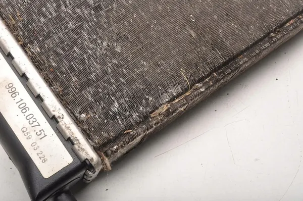 Porsche 911 (996) Waterkoeler 99610603751 image 8