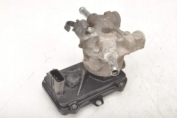 Oljepump Mitsubishi OE OEM 160812-049163 Begagnad image 2