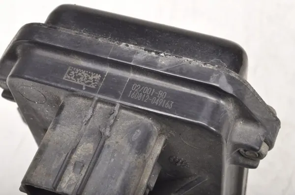 Oljepump Mitsubishi OE OEM 160812-049163 Begagnad image 4