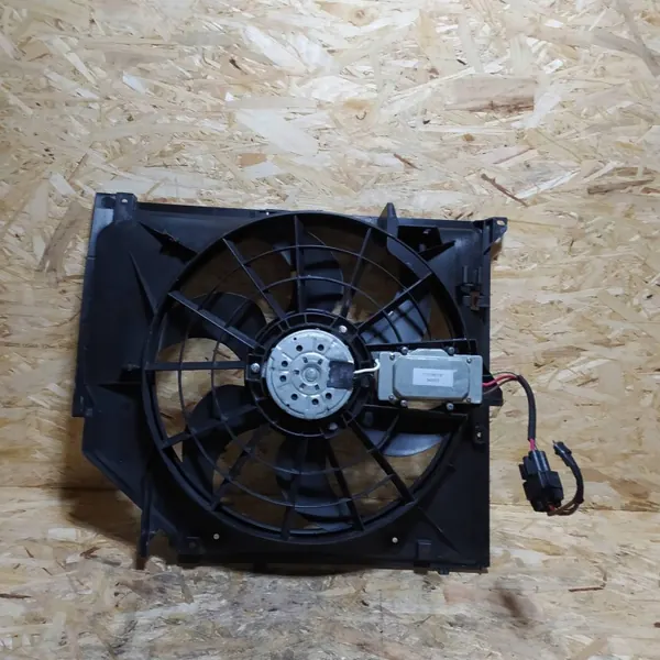 BMW Kühlerlüfter OEM 0130303937 für 3 E46 2.0 image 2