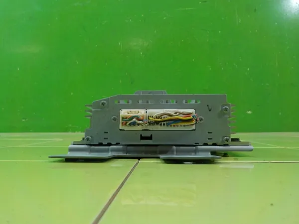 Amplificador KIA OEM 96370-2K000 AMP-280AM Usado image 3