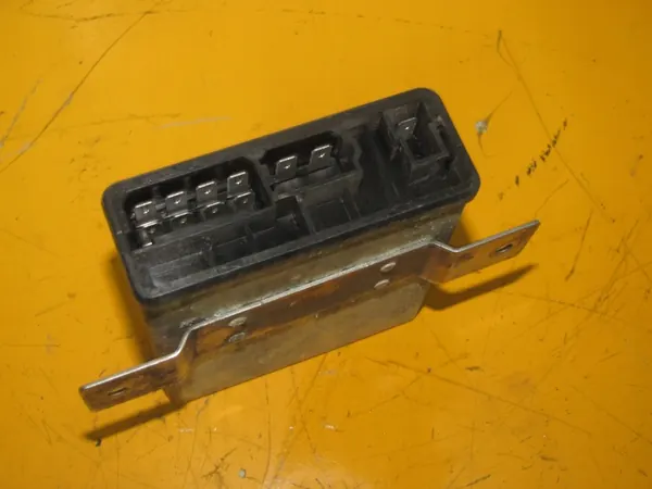 Controlador de vela Mercedes OEM 0004460207 image 3