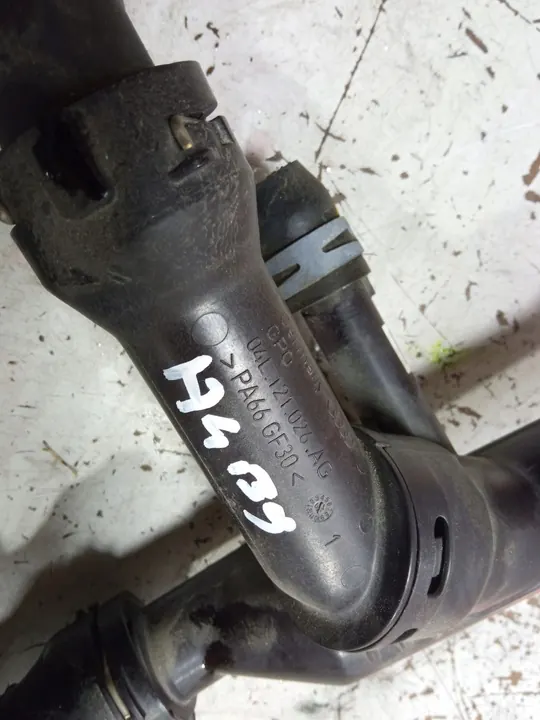 AUDI A4 B9 Carcasa de Termostato 04L121026AG image 4