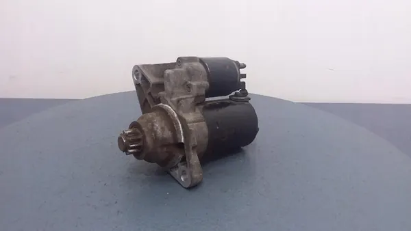 Arrancador SKODA FABIA I 1.2B 02T911023G image 4