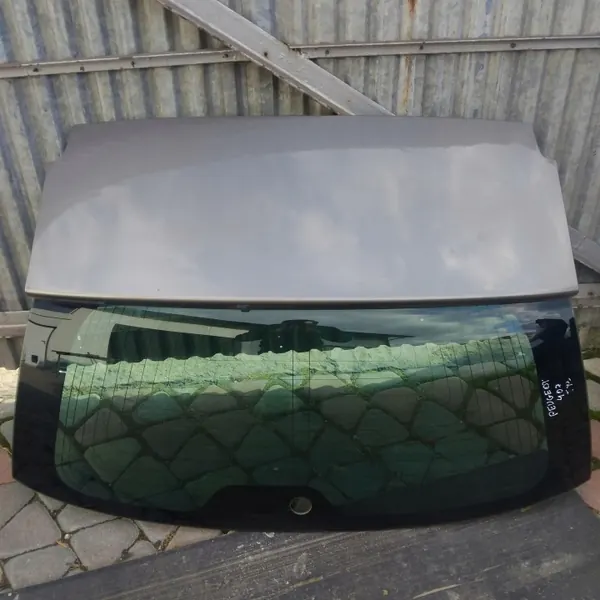 Heckklappenscheibe PEUGEOT 407 SW OEM - Gebraucht image 2
