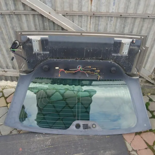 Heckklappenscheibe PEUGEOT 407 SW OEM - Gebraucht image 6