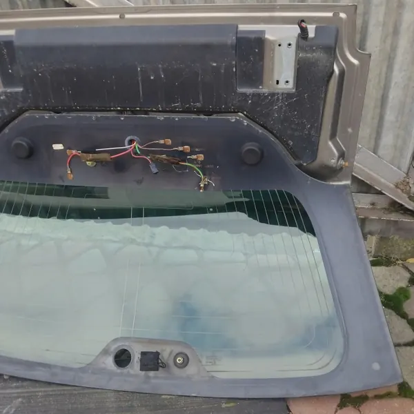 Heckklappenscheibe PEUGEOT 407 SW OEM - Gebraucht image 7