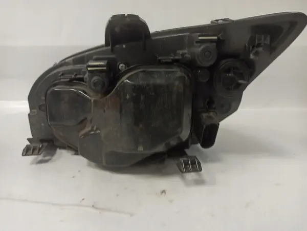 Oikea etuvalaisin Ford Focus II 084311169R image 10