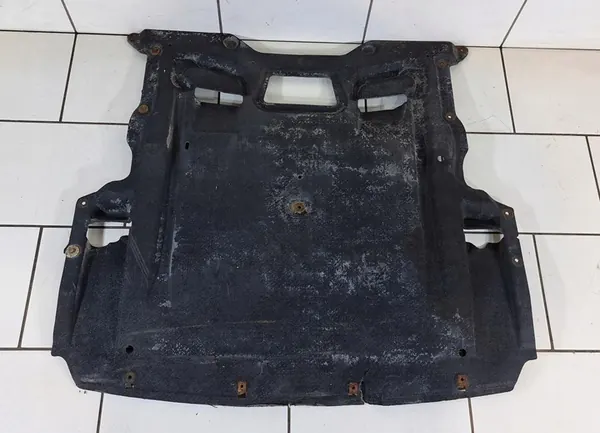 BMW Motorunderkåpa 51757185113 image 4