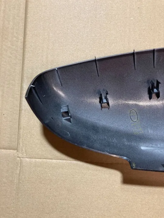 Capa espelho esquerdo dianteiro OEM 8472862R20 Suzuki Baleno image 8