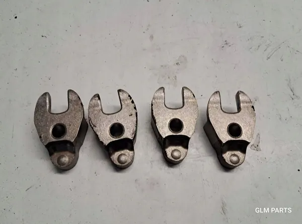 Peugeot Citroen Ford 1.6 eHDI Support d'injecteur OEM image 1