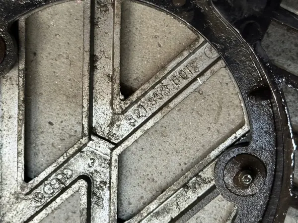 VW Golf I Grill 1974-1983 image 7