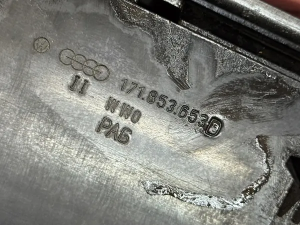 VW Golf I Grill 1974-1983 image 8