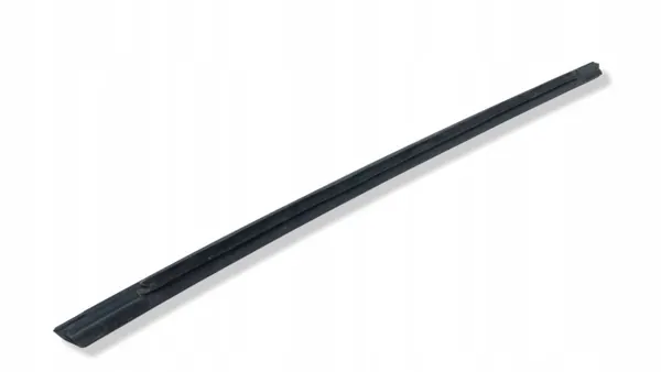 Tesla Model Y Achterruitlijst OEM AMD228322 image 4
