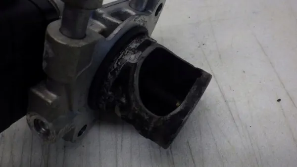Válvula EGR usada OEM 707794190 para Peugeot Citroen image 6
