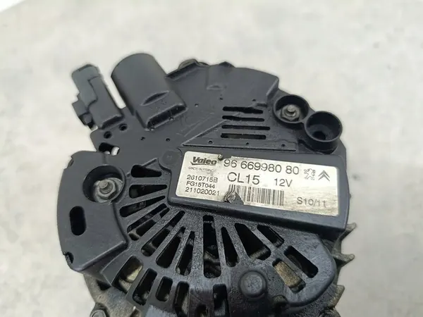 Vaihtovirtageneraattori Peugeot 5008 1.6 THP image 8
