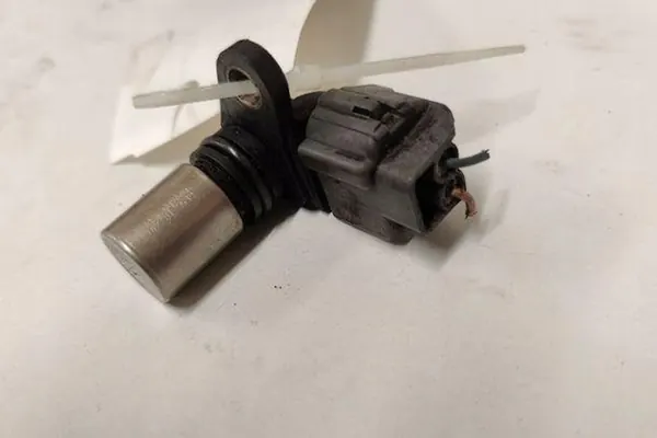 Sensor de posición del árbol de levas MAZDA 6 SEDAN OEM image 5