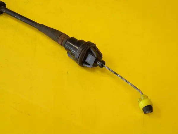 Mazda 626 Kaasulinkki OEM DRC69789 - Käytetty image 4