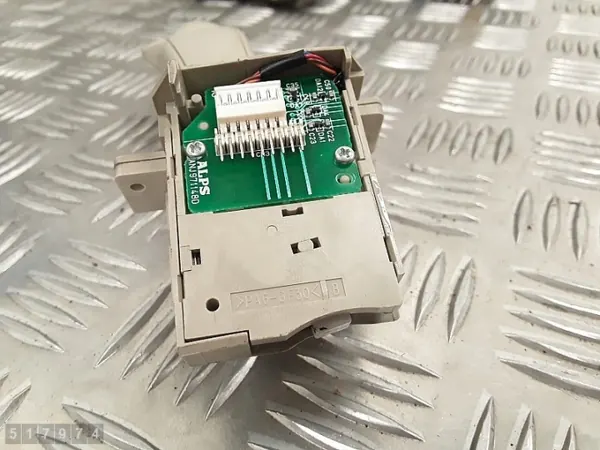 Interruptor Volvo OEM 30739849 para S80 2007 image 3