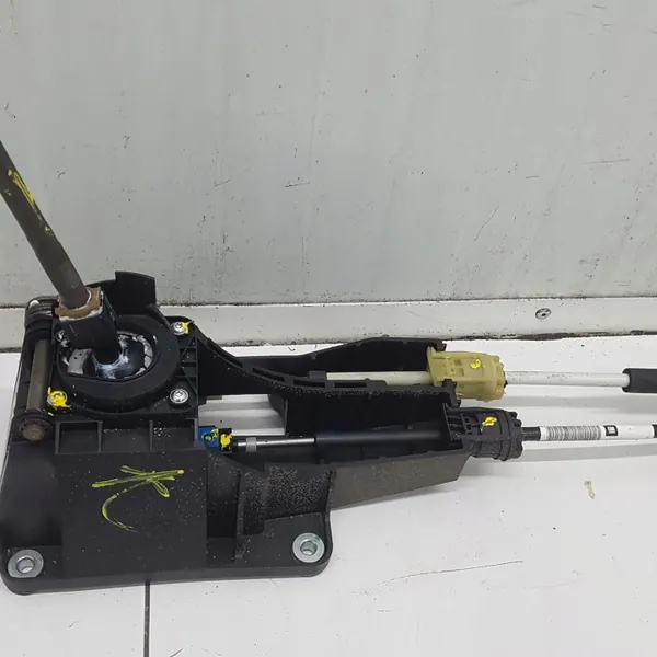 Opel Antara 6-versnelling pook OEM 25874312 image 3