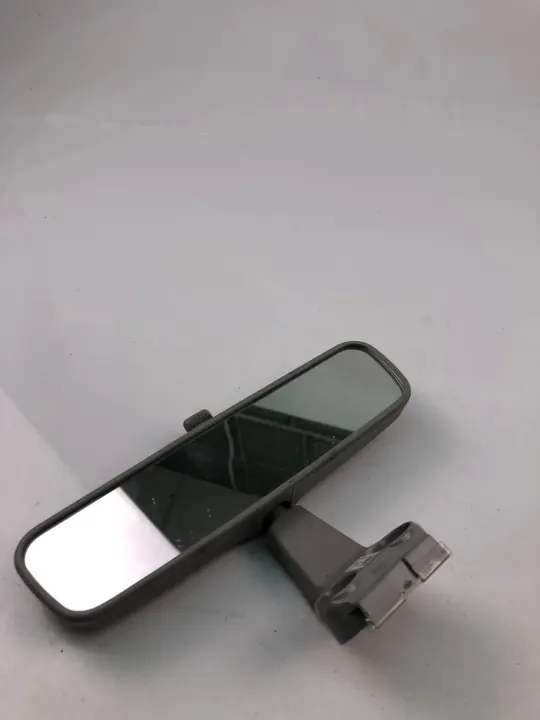 Suzuki Swift III 2019 Taustapeili OEM E13013368 image 2