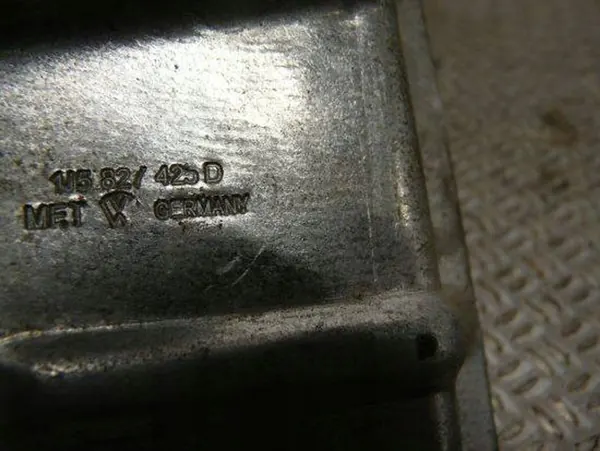 Placa de Fechadura Traseira 1J5827425D VW Bora image 3