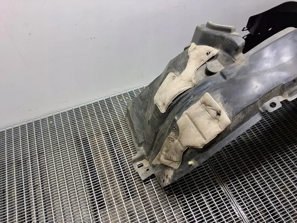 Etupyöräkaari Oikea BMW 5 F10 F11 638404948R image 3