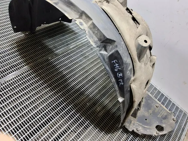 Etupyöräkaari Oikea BMW 5 F10 F11 638404948R image 4