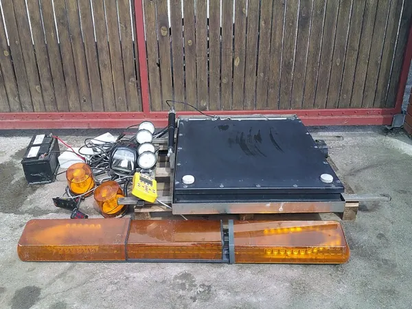 Varoitusvalosarja Nissen Basic Remote - OEM Käytetty image 5